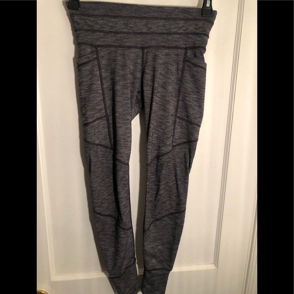 ✨ATHLETA EXCURSION TIGHT JOGGER MOTO LEGGINGS IN GRAY SIZE XS